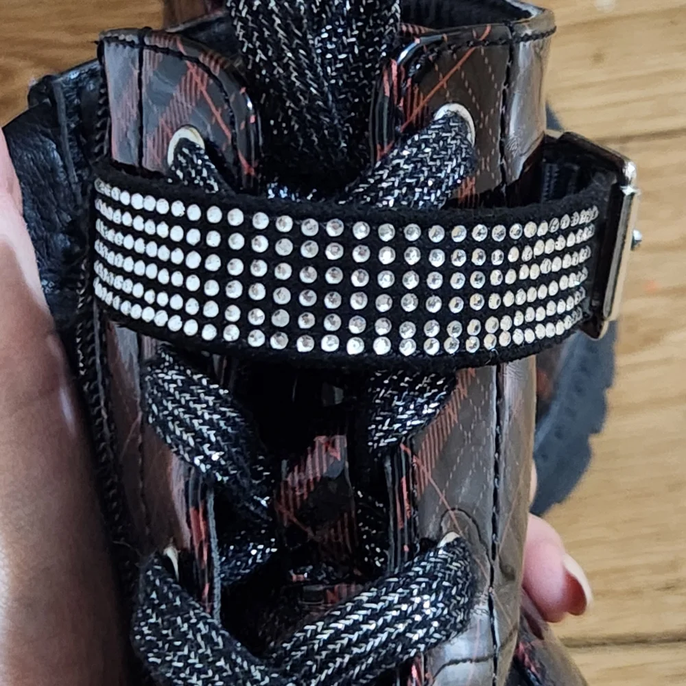 Jessica Simpson Lace Up Boots Zipper Plaid Bedazzle Size 12 Combat Boot